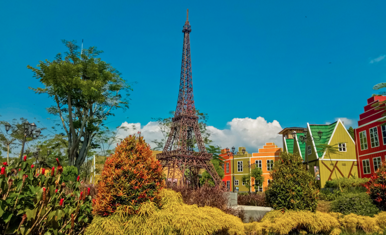 Cek Tempat atau lokasi Wisata Terdekat