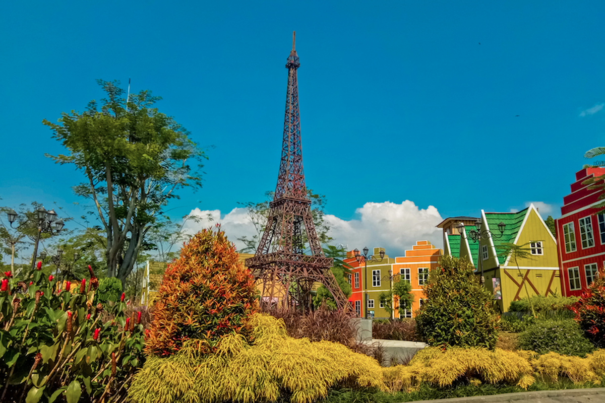 Cek Tempat atau lokasi Wisata Terdekat