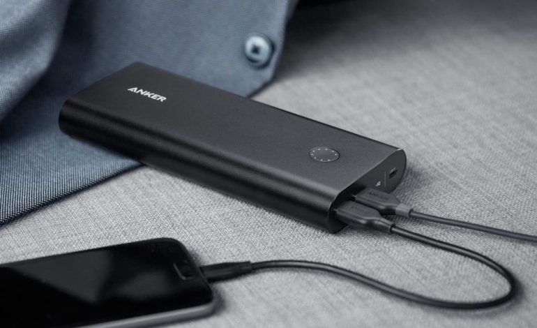 4 Power Bank Terbaik 2025 dan Kapasitas Besar