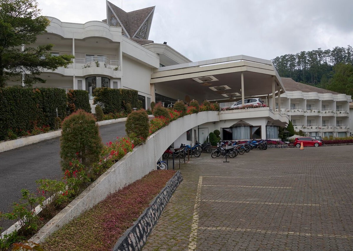 Grand Mutiara Hotel Berastagi