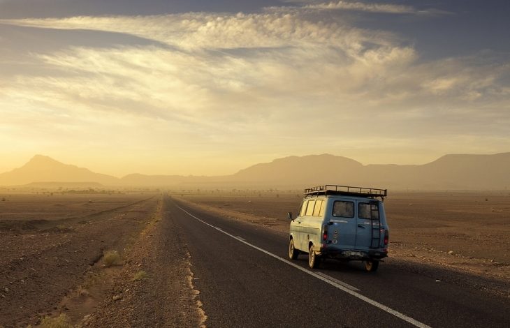 Pahami zona waktu dan perbedaan jam jika ke luar negeri