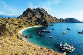 Pulau Padar Labuan Bajo Surga Panorama Ikonik